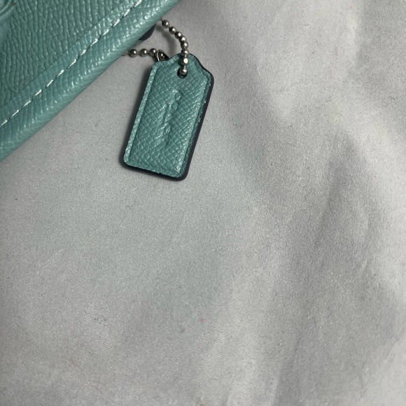 Coach Zip-Top  Tote in Signature Canvas. - Picture 3 of 8